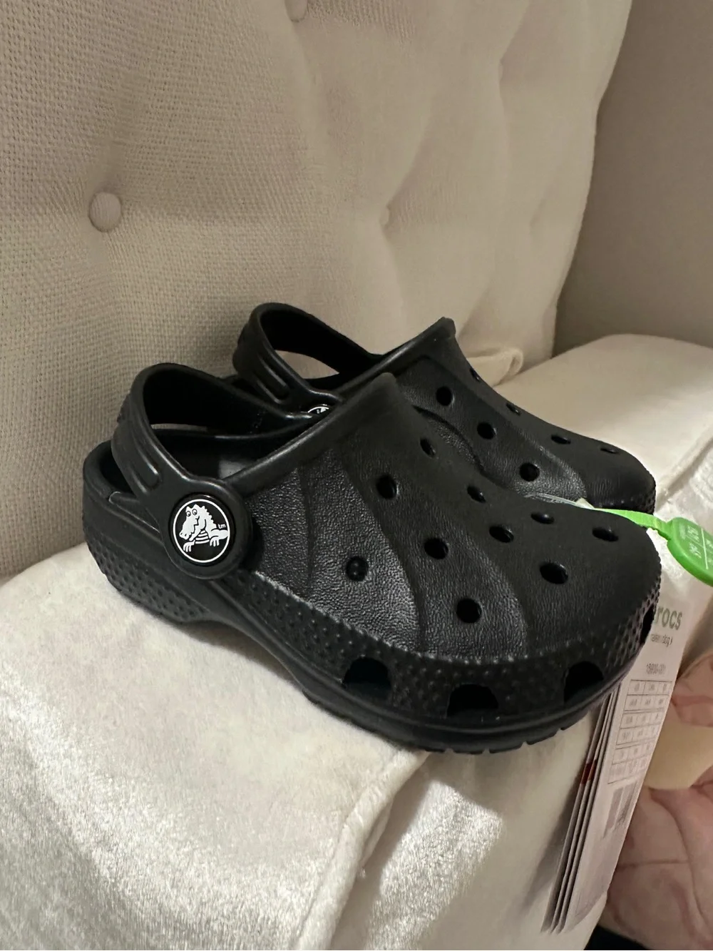 Toddler crocs size 5